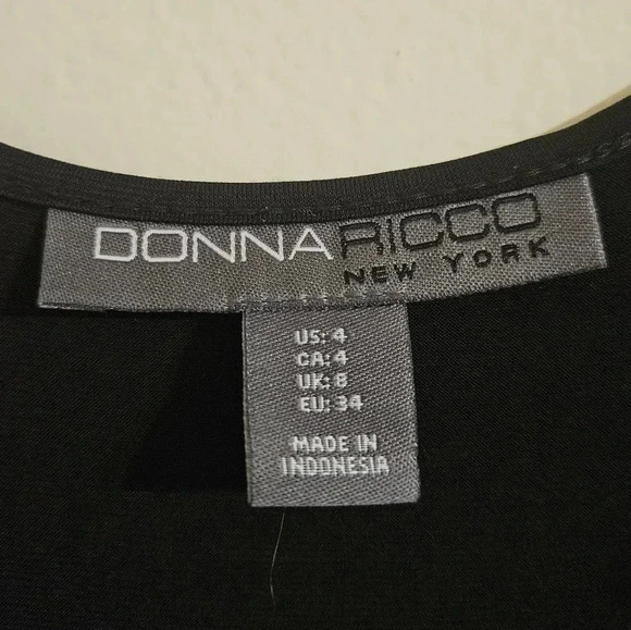 Donna Ricco Maxi Dress - Picture 4 of 5